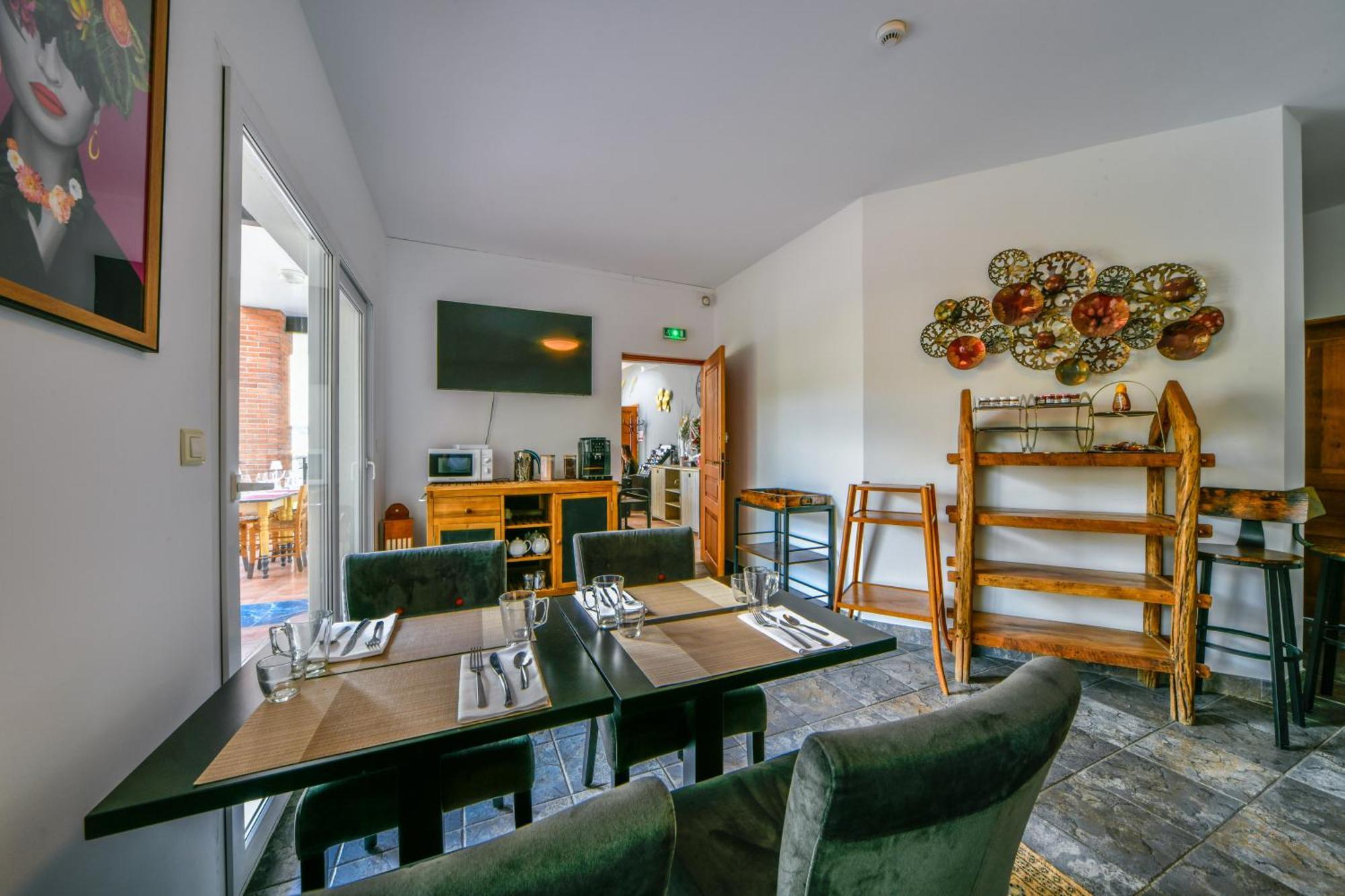 Hotel Enjoy Garden Vierzon Zewnętrze zdjęcie