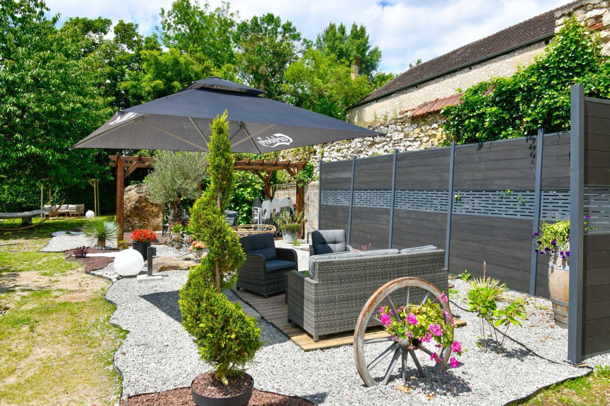 Hotel Enjoy Garden Vierzon Zewnętrze zdjęcie